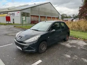 Peugeot 206+  Bild 2
