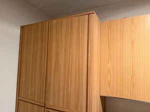 Schrank Kleiderschrank zu verschenken! Bild 4