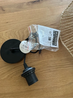 Nagelneue Lampe (Hängelampe)  Bild 4