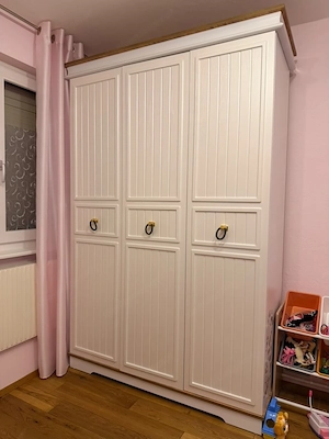 Schlafzimmer  Bild 2