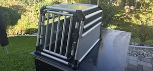 Hundebox Falcon M  Bild 2