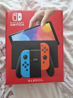 Nintendo Switch OLED Bild 2