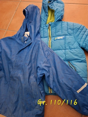 Skianzüge und Winterjacken  Bild 2