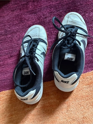 Schuhe Nike