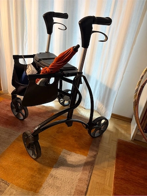 Rollator    Bild 2