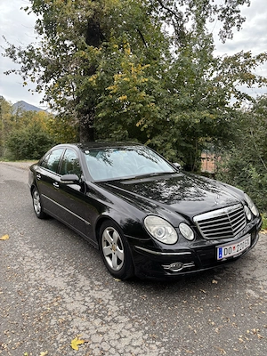 Mercedes-Benz E 220 CDI Facelift  Bild 2