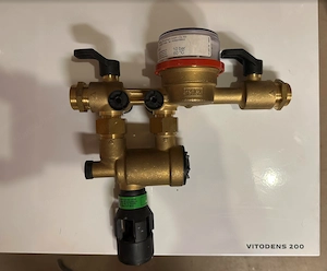 D-Lindau: Viessmann Vitodens 200-W Gas-Brennwerttherme (19 kW) v. 2017 Bild 3