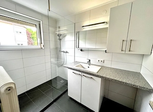 Großzügige 3-Zimmerwohnung mit Balkon und Einzelgarage in Wolfurt Bild 2
