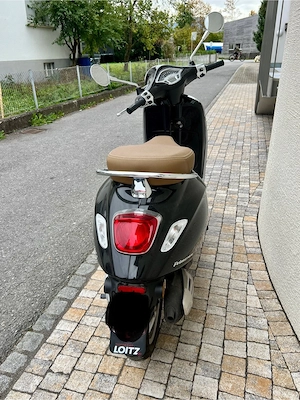 Vespa Primavera 50 Bild 3