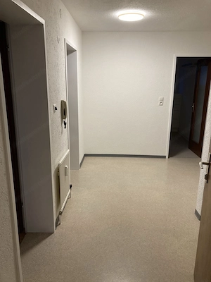 Gepflegte 3-Zimmerwohnung mit 75 m2, Balkon und praktischer Einzelgarage in Wolfurt Bild 5