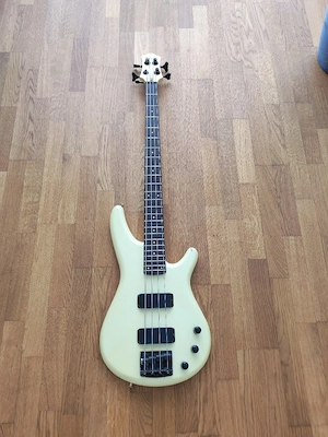 Ibanez Roadstar Bass