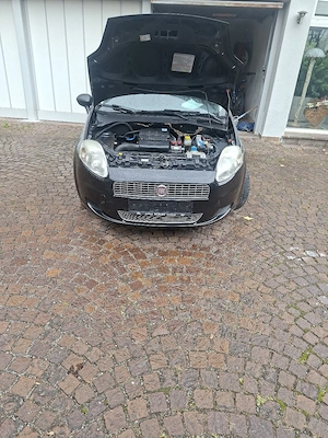   prodávám auta  Fiat  Punto  Bild 5