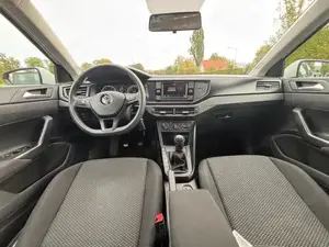 VW Polo 1.0 Benziner Bild 9