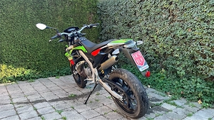 Moped Aprilia SX50 Bild 9