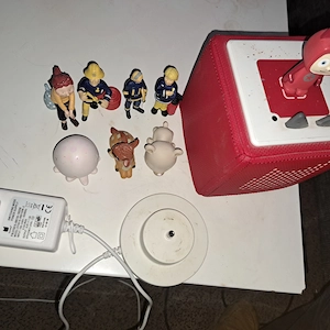 Toniebox mit Figuren  Bild 2