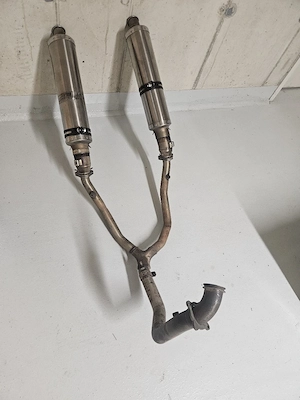 Akrapovic auspuff Bild 2