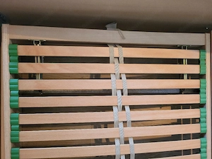 Doppelbett mit Lattenrost Bild 3
