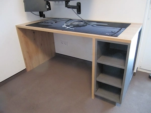 Tisch Jugendzimmer Bild 5
