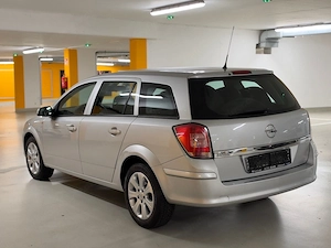 Opel Astra 1.4 Kombi TÜV 07 2027 Bild 4