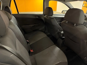 Opel Astra 1.4 Kombi TÜV 07 2027 Bild 3