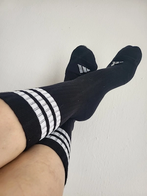 Schwarze Adidas Söckchen
