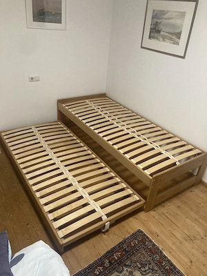 TEAM 7 Bett aus massivem Vollholz   flexibel als Einzel- oder Doppelbett Bild 3