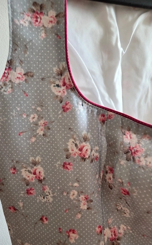 Dirndel lang mit Schürze Gr. 36 Tracht Bild 2