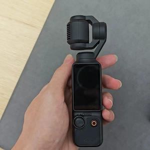 DJI Osmo Pocket 3 Gimbal-Stabilisator   Tragbare 3-Achsen-4K-Vlog- und Action-Kamera Bild 4