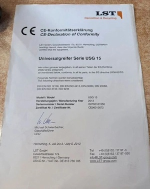 Eine robuste LST-Universalklemme, Modell USG 15, mit hydraulischem Drehmotor. Bild 3