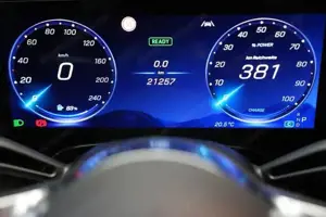 Mercedes-Benz CLA 250+ mit EQ Technologie KAM Night WPumpe Bild 5