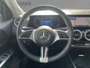 Mercedes-Benz GLB 200 Bild 9