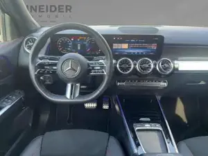 Mercedes-Benz GLB 200 Bild 8