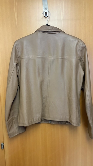 Schöne klassische Damen-Lederjacke von Hennes in Größe 40. Bild 2