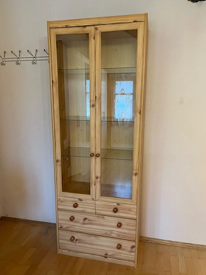 Glasvitrine  Bild 2