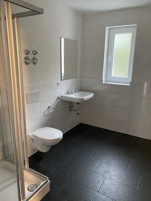 Moderne 2,5 Zimmerwohnung  mit Balkon und Parkplatz in Feldkirch - Tisis Bild 4