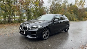 BMW 1er-Reihe 118i, Automatik - Sport-Line Bild 6