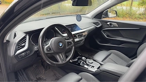 BMW 1er-Reihe 118i, Automatik - Sport-Line Bild 9