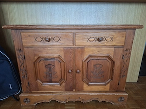 Bauernschrank Massivholz