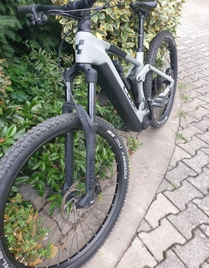 E-Bike Cube guter Zustand Bild 5