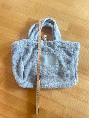 Tasche im Teddystoff bzw Plüschstoff Farbe hell blau  Bild 2