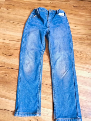 Neu Jeans 28 Gr