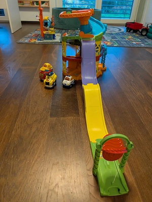 VTech Tut Tut Baby Flitzer Parkhaus mit Rampe und 4 Fahrzeugen Bild 3
