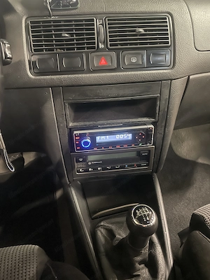 Verkaufe meinen VW Golf 4 1.9 tdi Bild 9