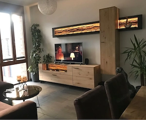 Hochwertige Wohnwand Valnatura Lavia   Kerneiche massiv & echte Rinde Bild 2