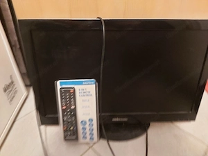 Fernseher integrierte DVD Fach und kann als PC zusätzlich genutzt werden Bild 2