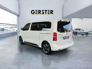 Opel Zafira Bild 4