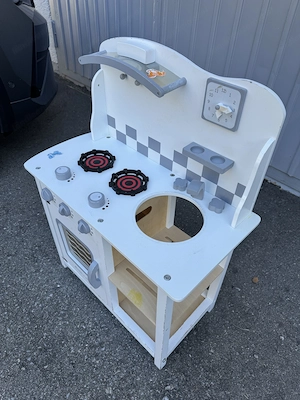 Kinderküche aus Holz Bild 2