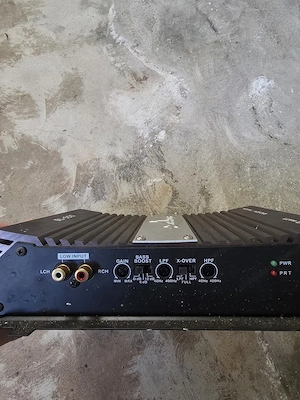 Auto Hifi Verstärker  Bild 3