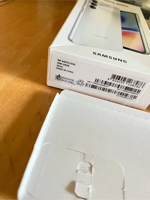 Neuwertiges Samsung A05s Bild 10