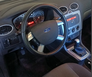 Ford Focus Trend 1,4 Bild 3